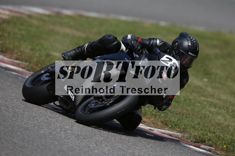 /Archiv-2024/45 25.07.2024 Speer Racing ADR/Gruppe weiss/282